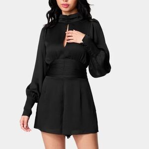 bebe Yoryu Keyhole Romper